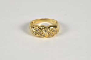 K18 18金 ダイヤモンドつき指輪をお買取!価格の相場は?