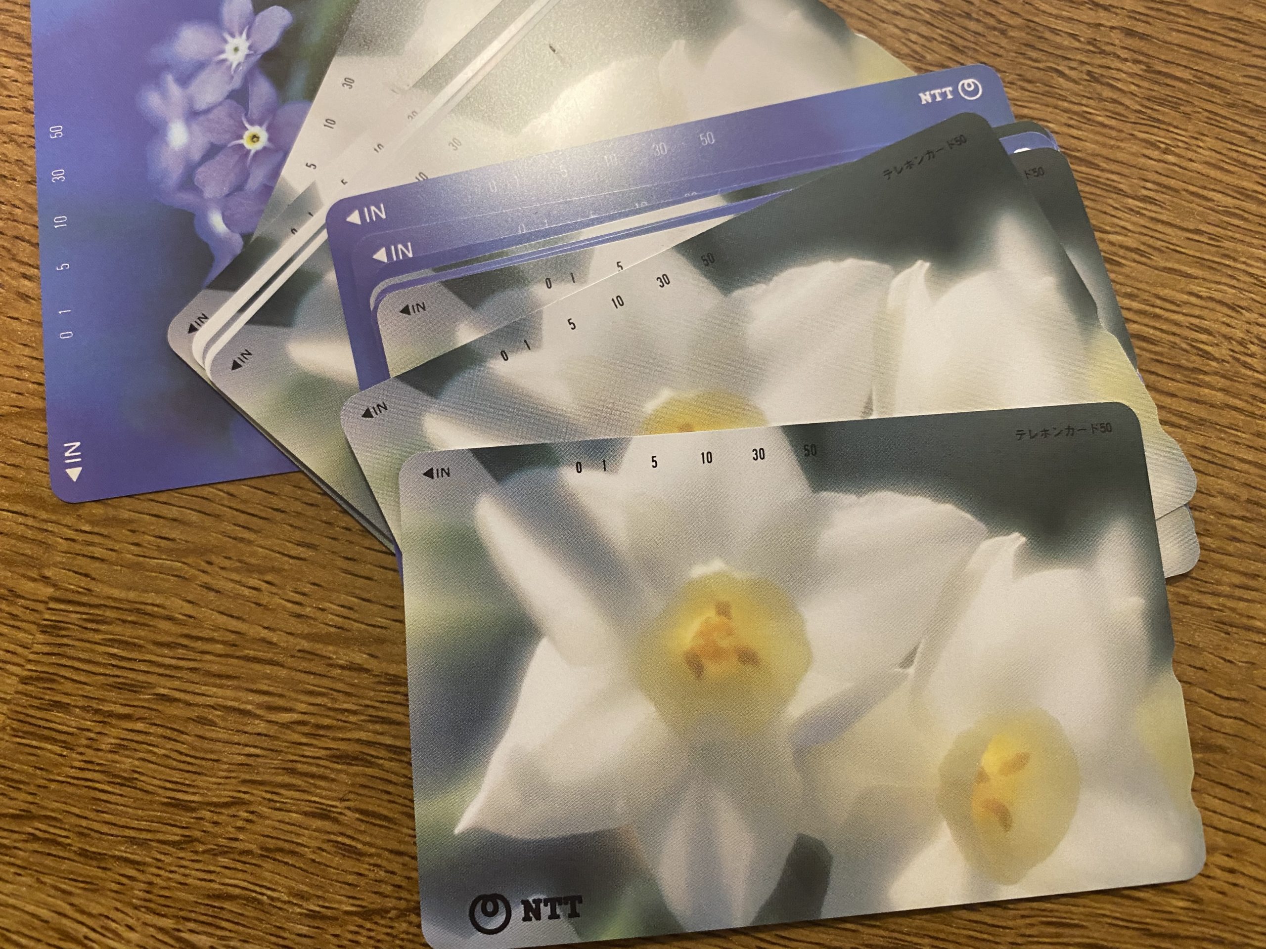 テレホンカード（テレカ）をお買取！価格の相場はおいくら？