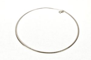 プラチナ Pt850のネックレスをお買取!価格の相場はおいくら?