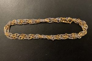 金/プラチナ コンビネックレスをお買取!価格の相場は?