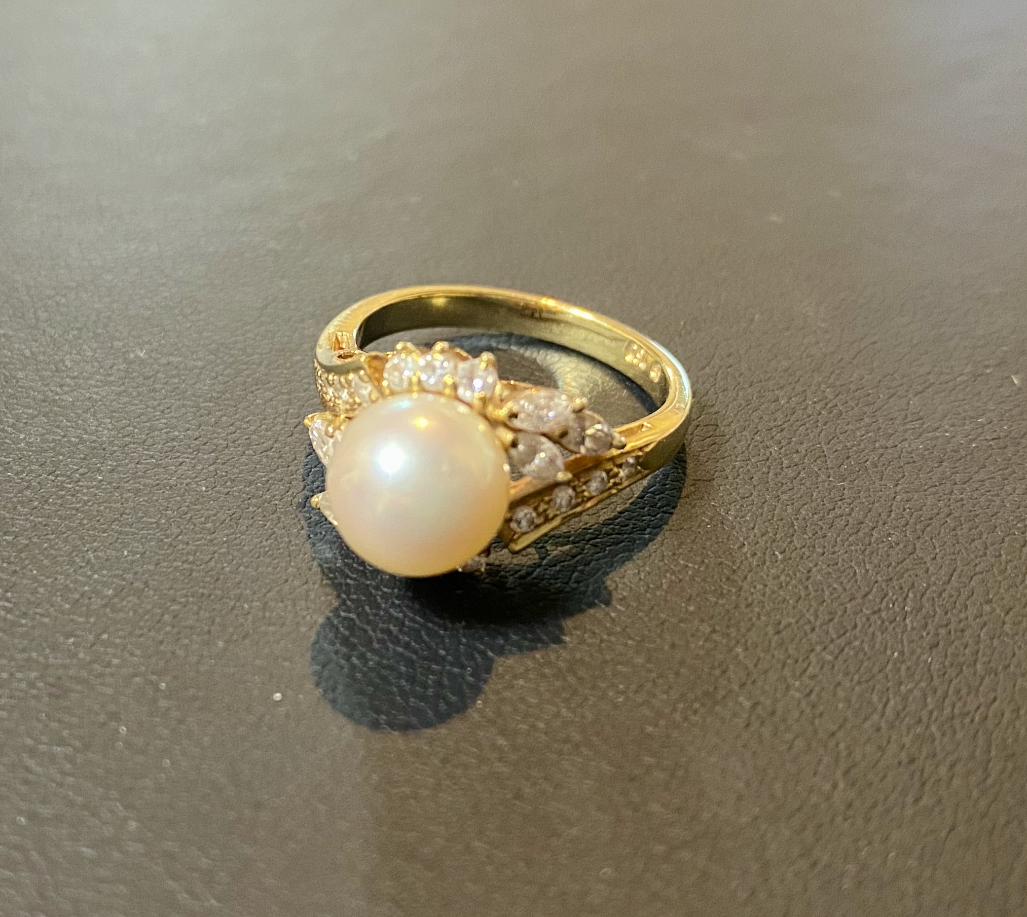ミキモト/MIKIMOTO ダイヤモンド付きパールリング,指輪をお買取させていただきました。