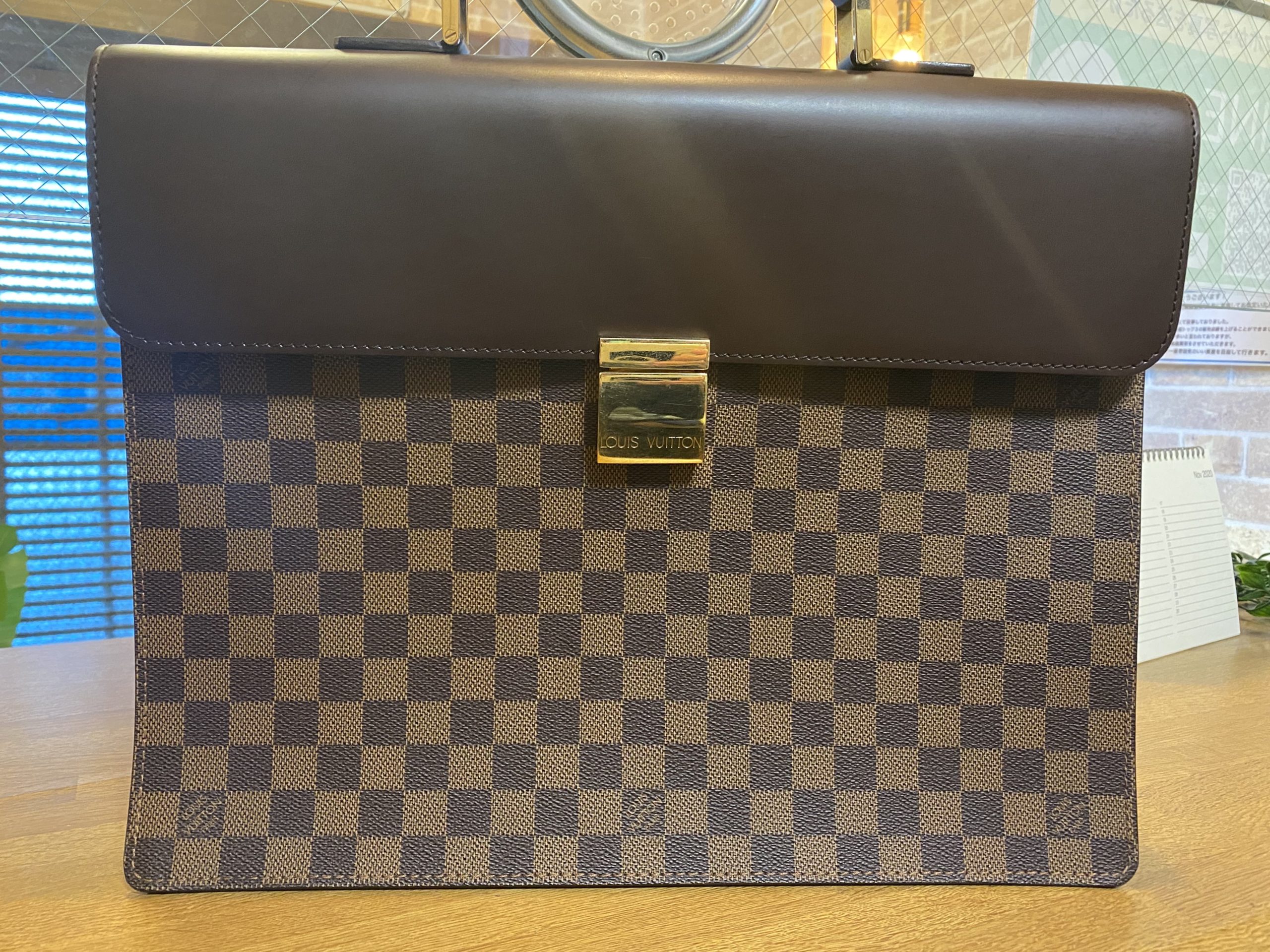 本物の商品 美品☆ルイヴィトン LOUIS VUITTON ダミエ アルトナ PM