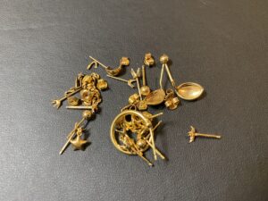 金(K18,18金)のピアスをお買取!価格の相場は?