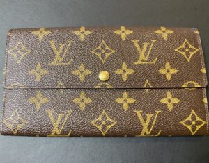 ルイヴィトン ポシェット ポルトモネ クレディ M61725をお買取!価格の相場は?