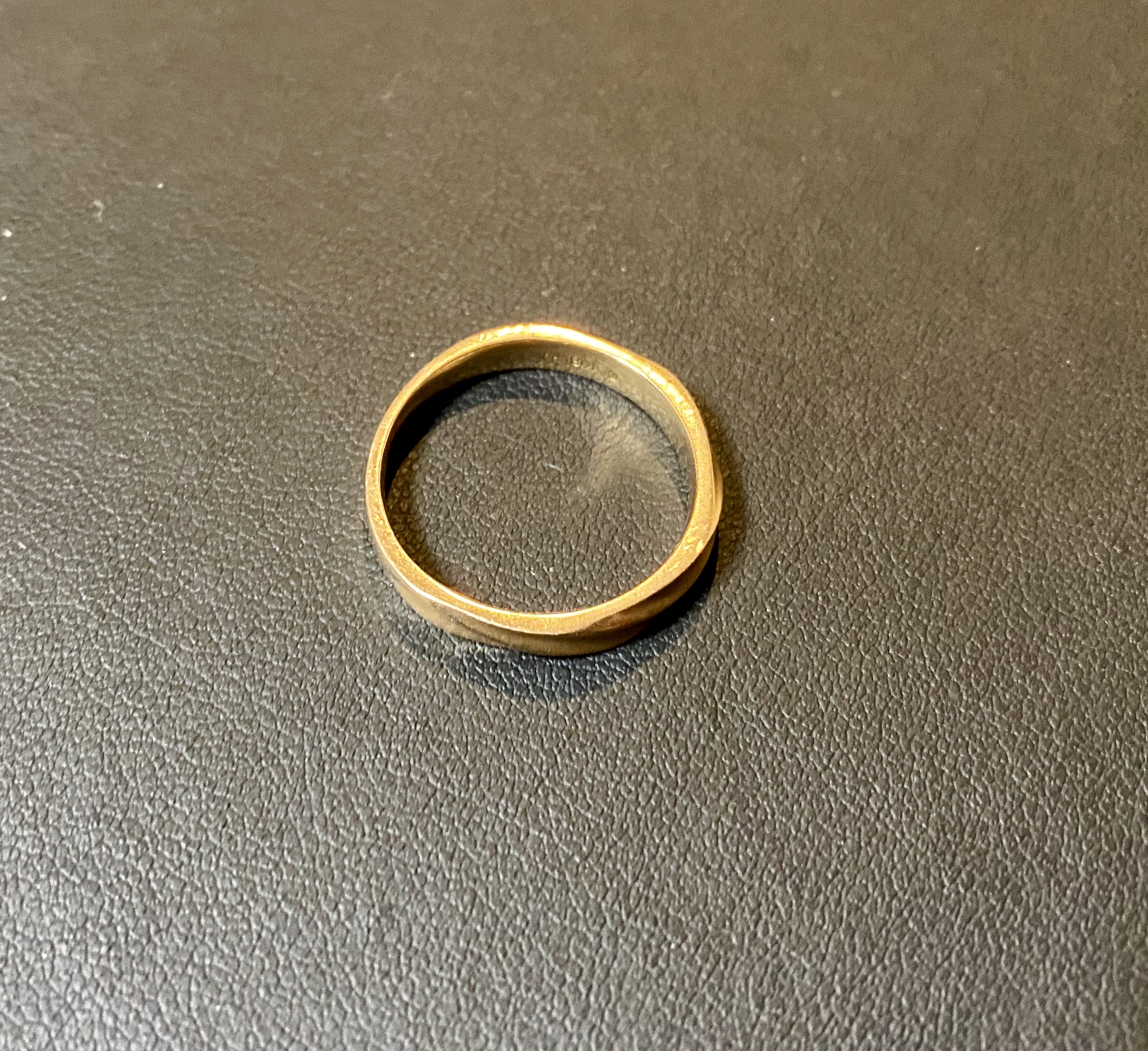 ピンクゴールド(K18PG,18金)の指輪,リングをお買取！価格の相場は？