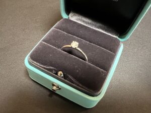 ティファニー ソリティア ダイヤモンドリング PT950 D0.29ctをお買取！価格相場は？