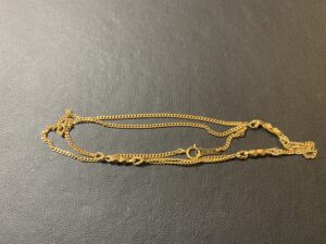 金(18金,K18)のネックレスをお買取させていただきました。
