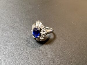 サファイアの指輪,リング プラチナ(Pt900)をお買取！価格の相場は？