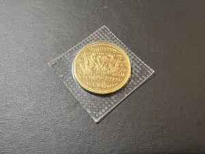 天皇陛下御在位金貨(60年記念 10万円)をお買取！買取価格の相場は？