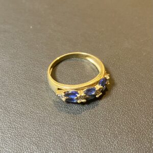 サファイアの指輪,リング 金(K18,18K)をお買取！価格の相場は？