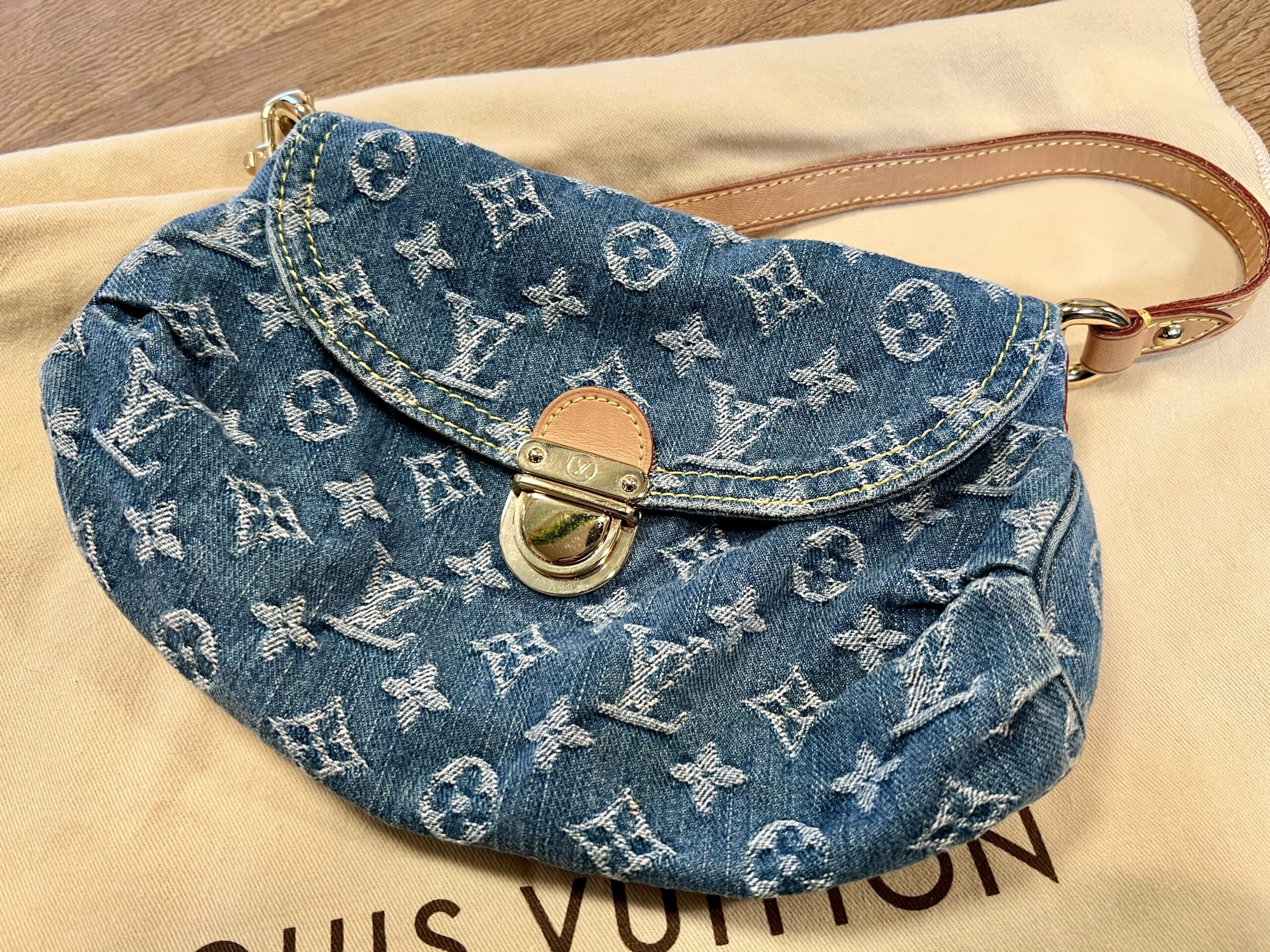 セール即納LOUIS VUITTON ヴィトン ミニプリーティ モノグラム デニム ショルダーバッグ ポーチ ブルー系 小物入れ ショルダーバッグ