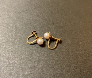真珠(パール)イヤリングをお買取!価格相場は?