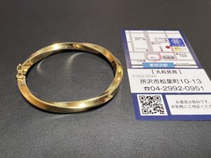 ツイストデザインの金バングル(K18,18金)をお買取！価格相場は？