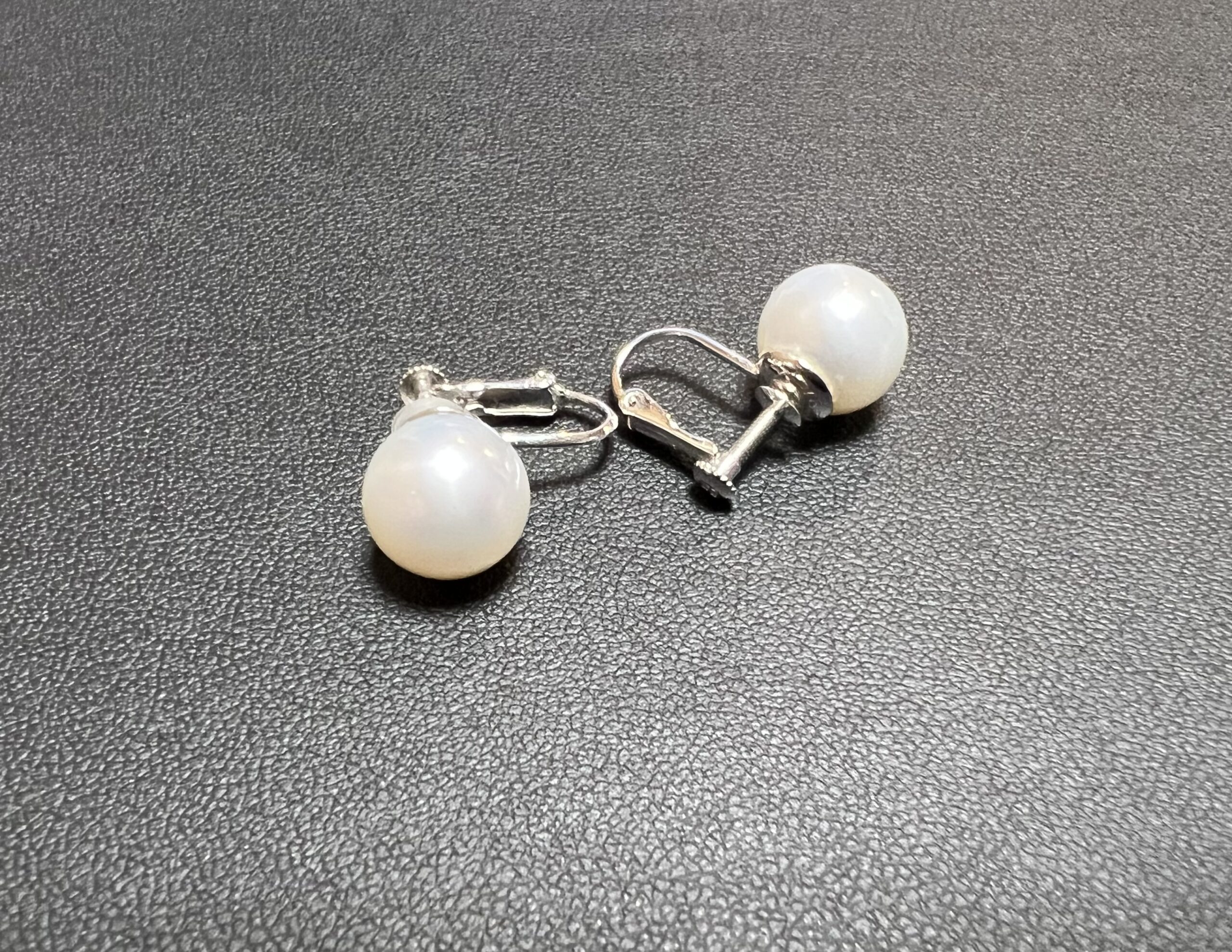 真珠(パール)イヤリング プラチナ(Pt900)をお買取！価格相場は？
