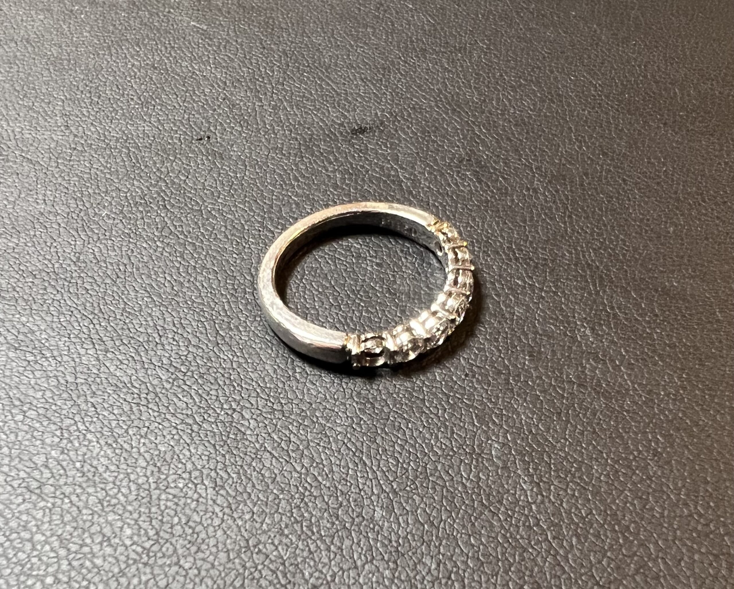 サイズ直ししたプラチナ(Pt950)婚約指輪をお買取！価格の相場は？