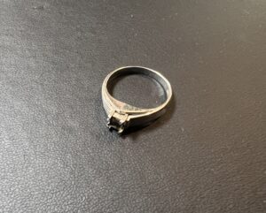 石が取れたプラチナ(Pt950)婚約指輪をお買取！価格の相場は？