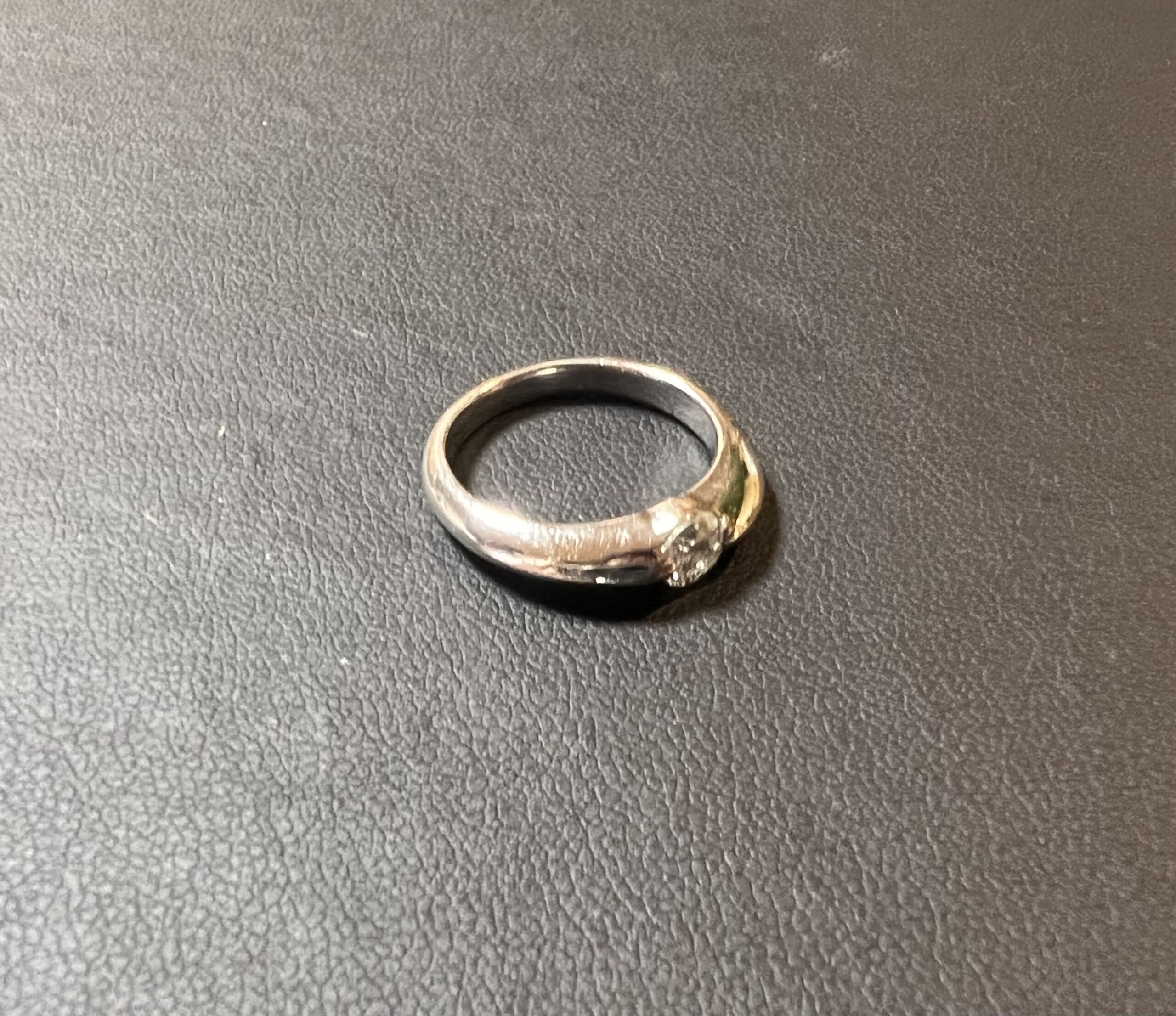 婚約指輪プラチナ(Pt950)をお買取！価格の相場は？