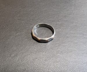 婚約指輪 プラチナ(Pt850)をお買取！価格の相場は？