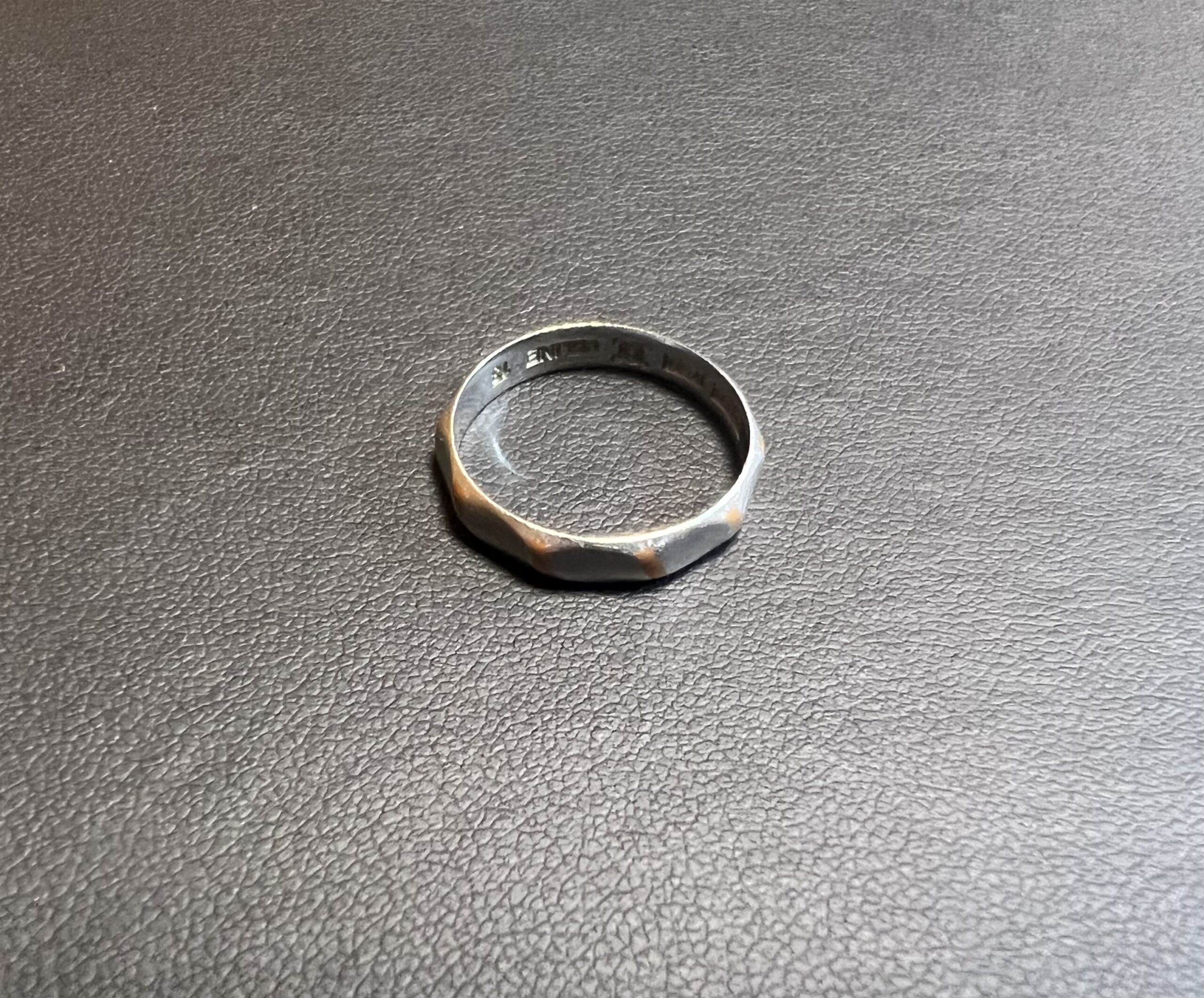 婚約指輪 プラチナ(Pt850)をお買取！価格の相場は？