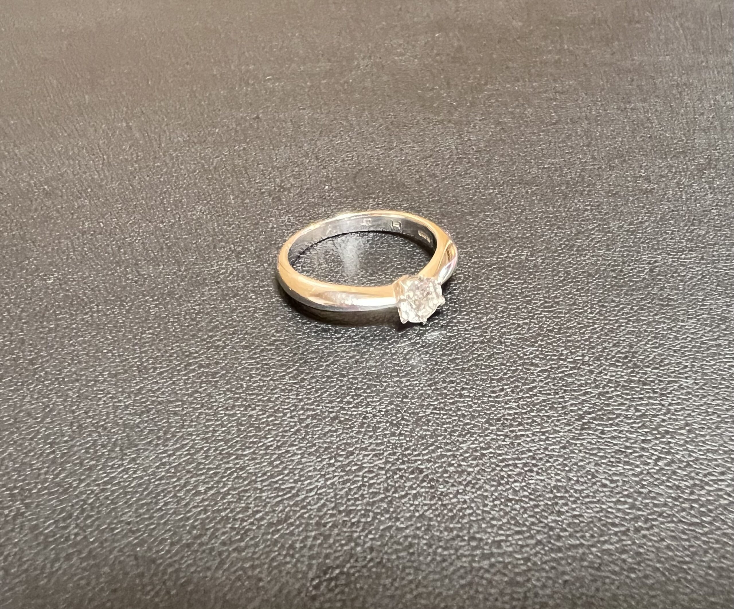 刻印入りプラチナ(Pt850)結婚指輪をお買取！価格の相場は？