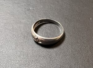 変形したプラチナ(Pt850)婚約指輪をお買取!価格の相場は?