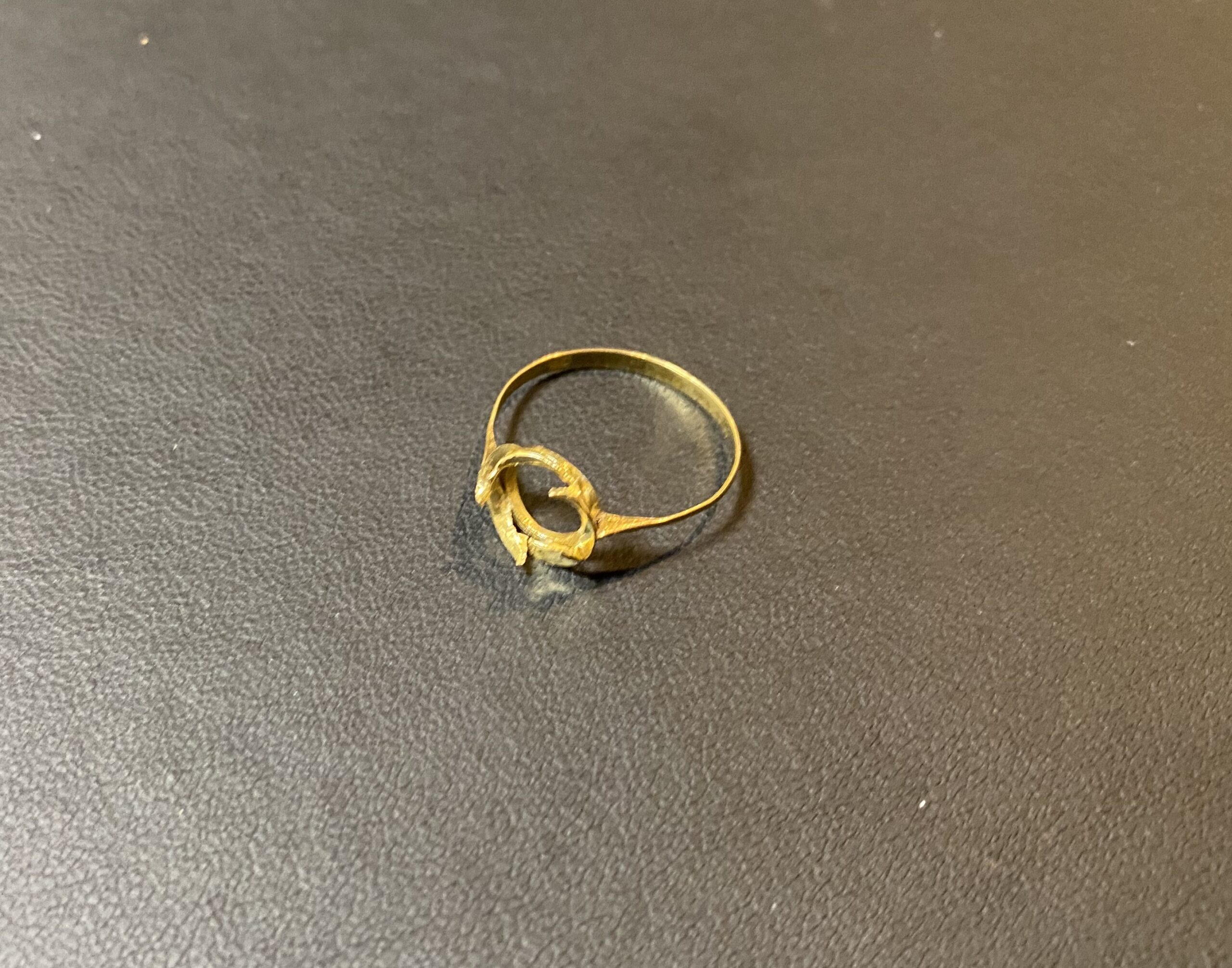 石が外れたK18結婚指輪をお買取！価格の相場は？